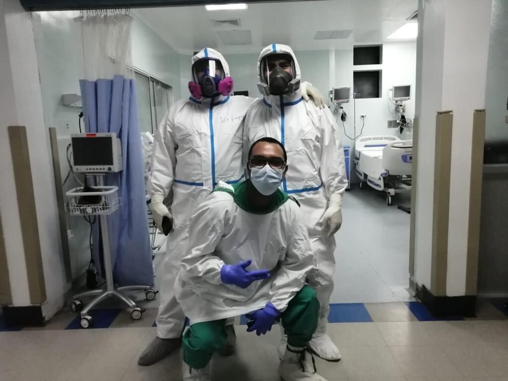 Dr. Alvaro Vargas, enfermero Oder Meza y Allan Granados asistente de pacientes conforman el equipo 1 de Golfito. Foto: Cortesía