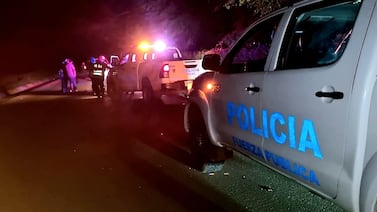 Balacera deja un asesinado, una menor herida y un adulto grave