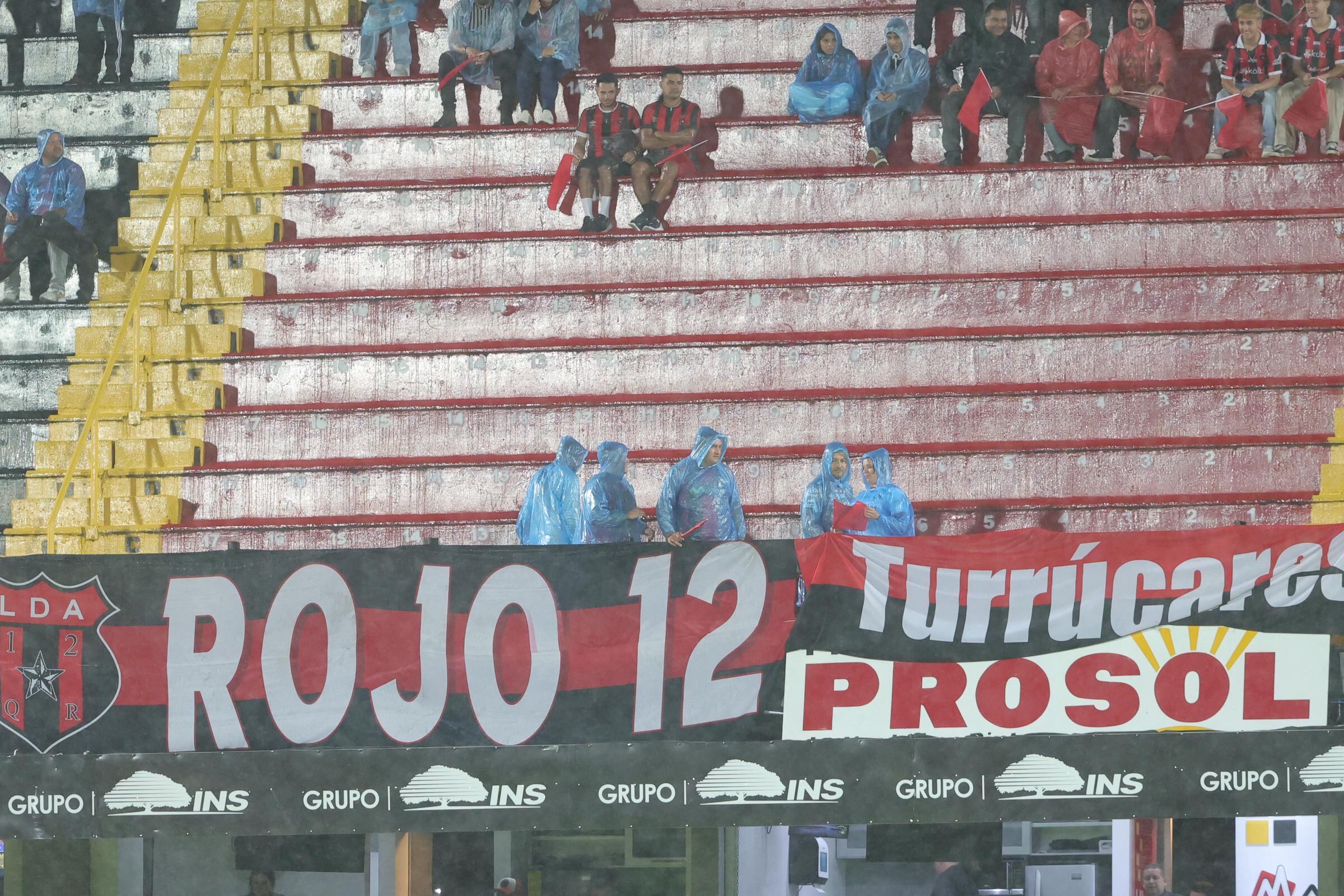 21/04/2025, Alajuela, Estadio Alejandro Morera Soto, partido de la jornada 19 del torneo de clausura 2025, entre Liga Deportiva Alajuelense y el Deportivo Saprissa.