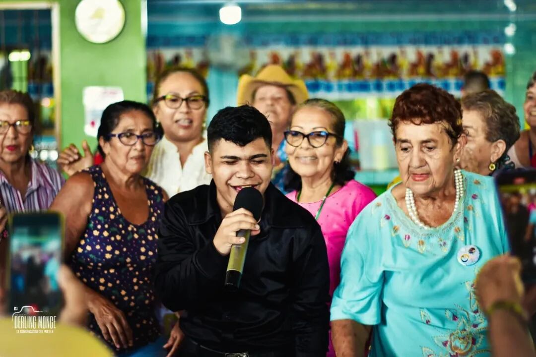 Yeris Lobo se coronó hace una semana como ganador de la sétima temporada del reality de canto de canal 7