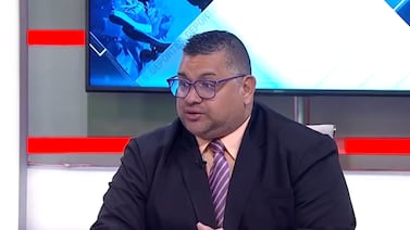 (Video) Vea el momento en que Christian Sandoval no puso ni las manos por broma del “Mambo” Núñez