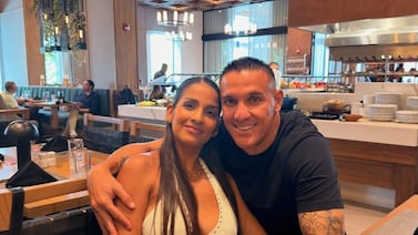 Esposa de David Guzmán se desahoga en redes y confiesa el duro momento que vive con sus hijos