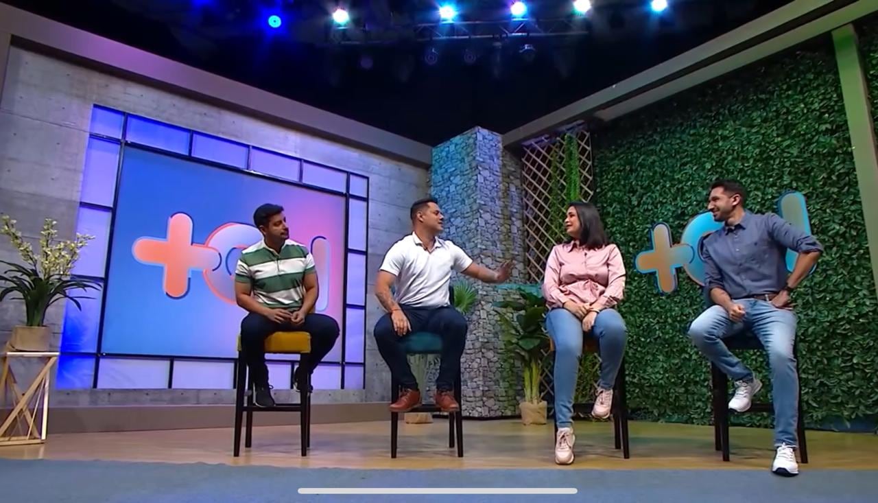 Más que noticias de canal 7 estrena nuevo presentador.