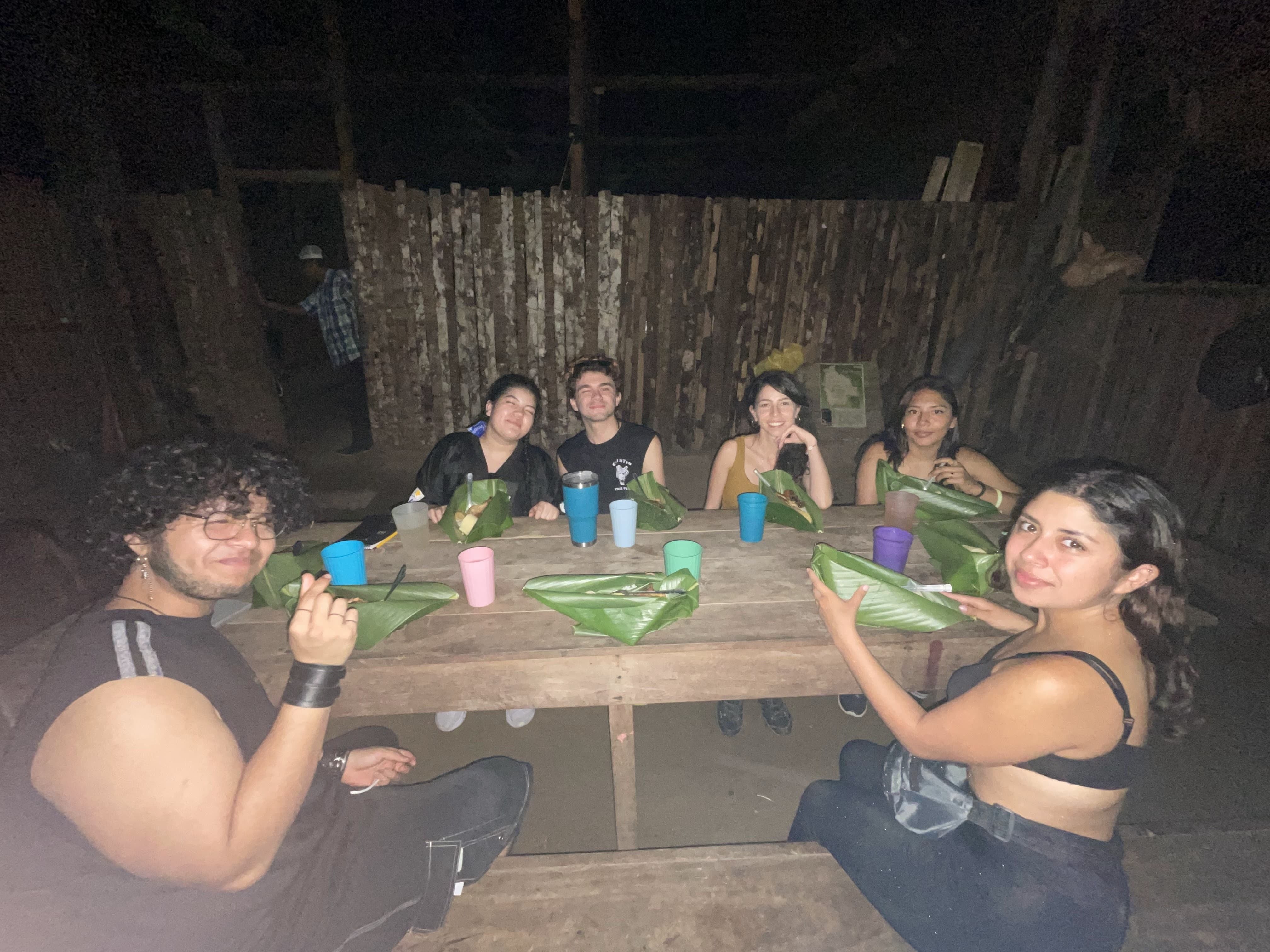 Andy Jarquín Rosales es un nicaragüense de apenas 20 años que ha vivido en carne propia lo duro que significa dejar atrás la patria y empezar de cero en otro país.