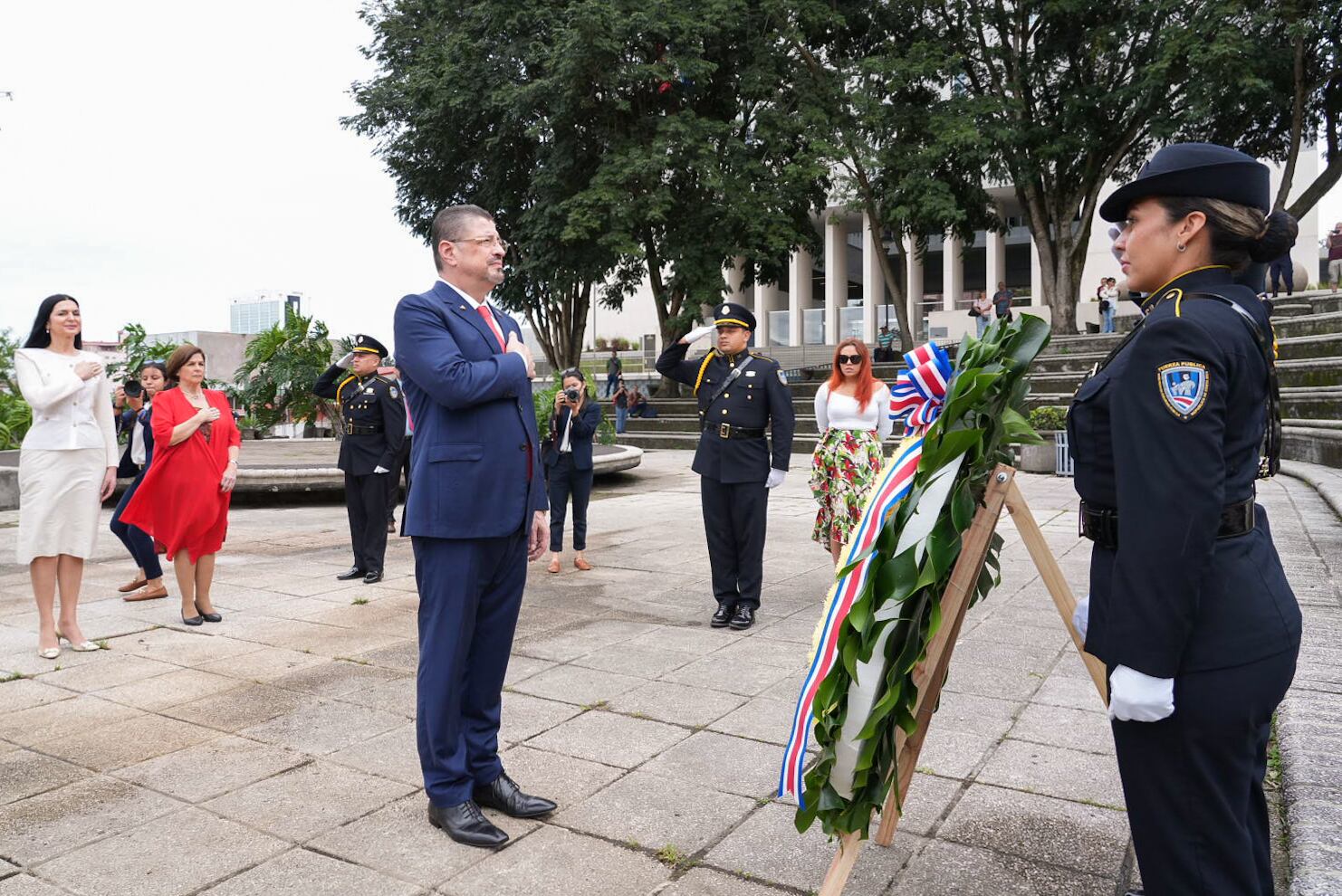 01/12/2024. Acto oficial de la conmemoración del 76 aniversario de la abolición del ejército. Museo Nacional, Costa Rica. Fotografía: Lilly Arce. En la fotografía: José Enrique Alfaro. Gonzalo Chanto Mendez. Carlos Alberto Ramírez Villalobos. Aurelia Cordero Cordero. José Asdrual Bonilla Madriz. Fernando Enrique Herrera Sánchez. Álvaro Méndez Varela.