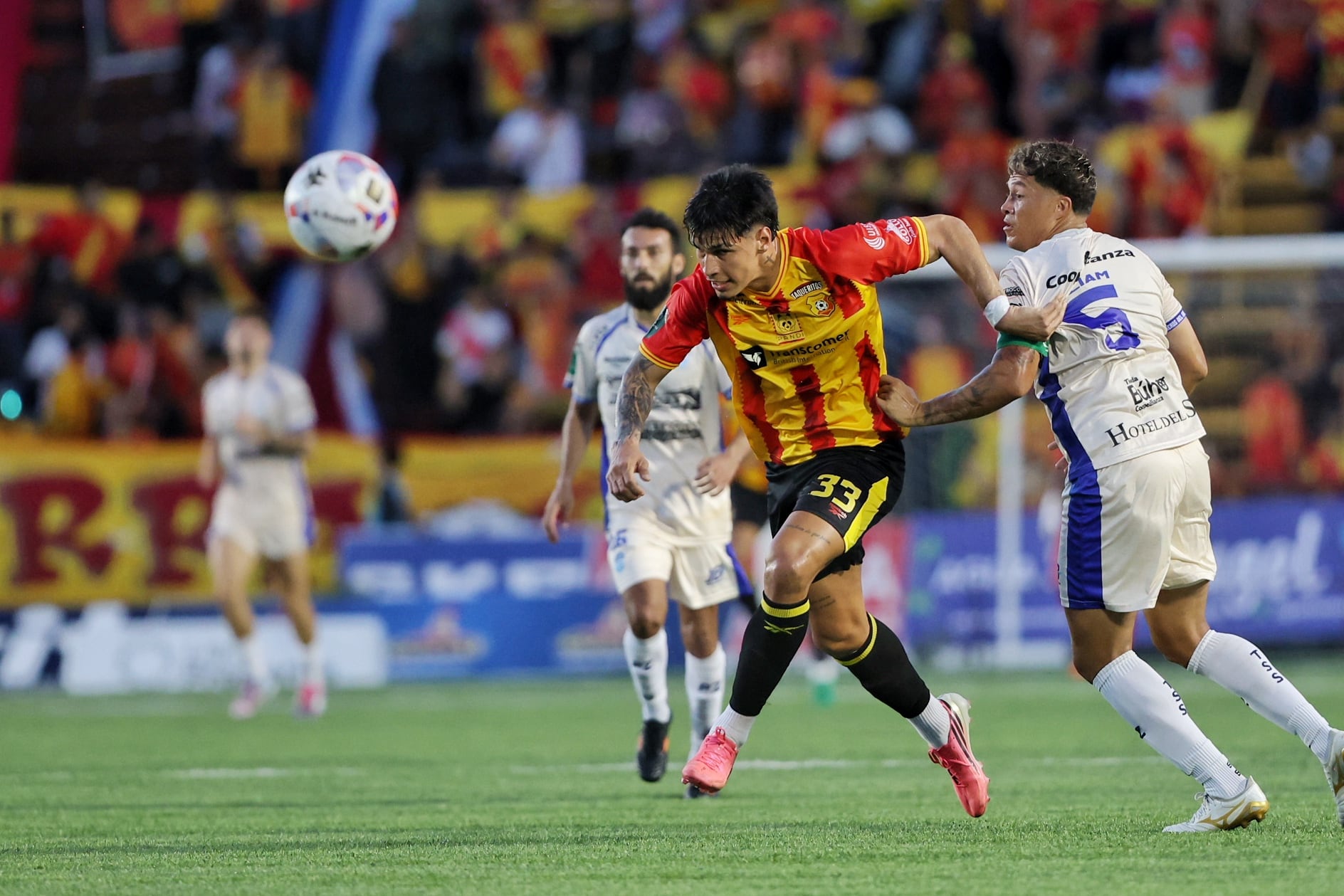05/09/2026/ Juego entre Club Sport Herediano vs Municipal Pérez Zeledón por la jornada siete del torneo apertura de la Liga Promerica en el estadio Carlos Alvarado / foto John Durán