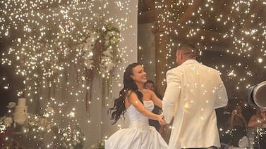 ¿Quién fue la invitada que rompió el protocolo en la boda de Linda Liz, la hija de Lynda Díaz?