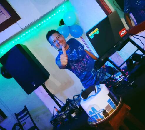 Locutor y Dj Michael Salazar