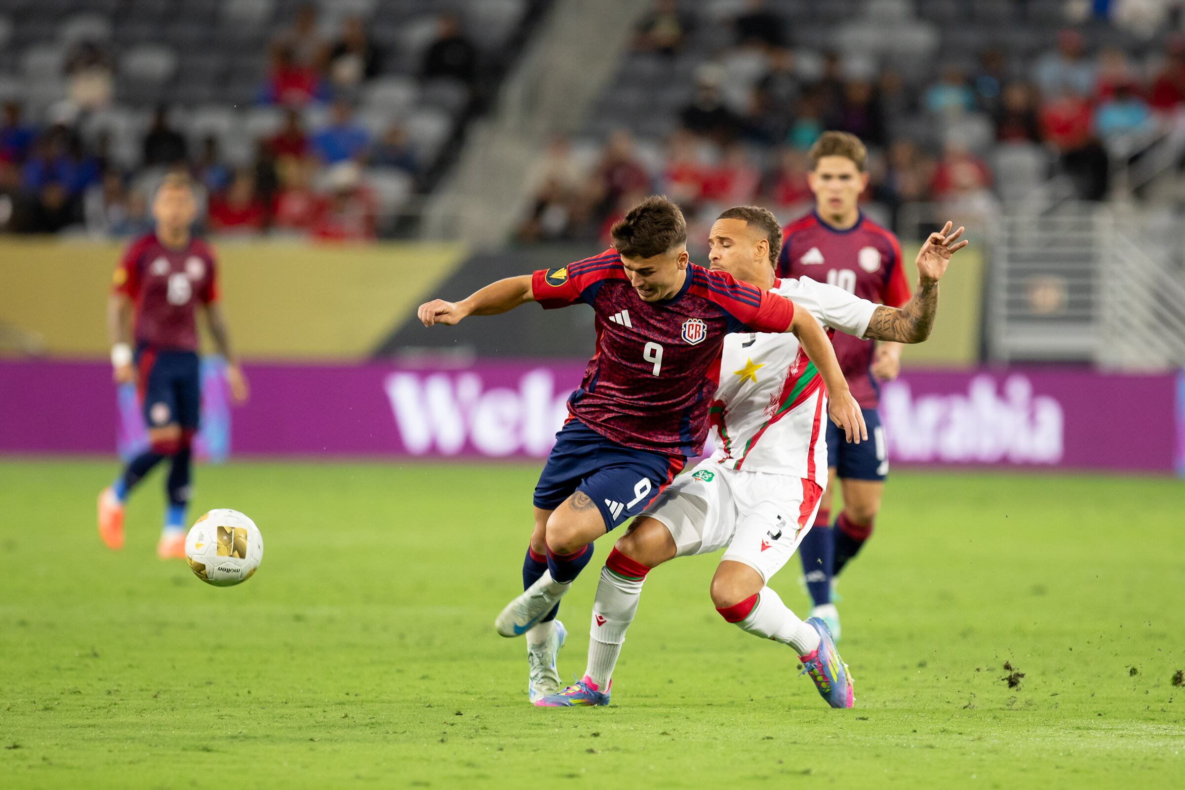 La Selección de Costa Rica afronta un partido nada fácil contra Surinam en la Copa Oro. Manfred Ugalde anotó de penal.