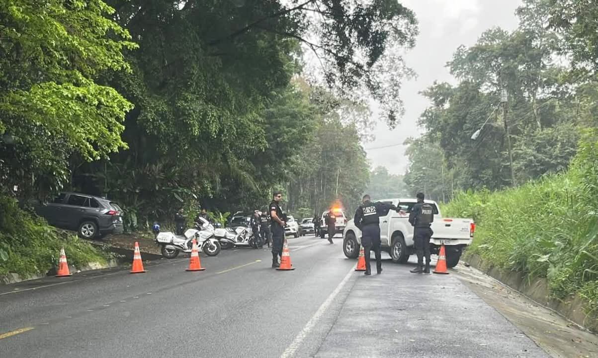 Las autoridades efectúan operativos en la zona para esclarecer el intento de homicidio del subjefe del OIJ.