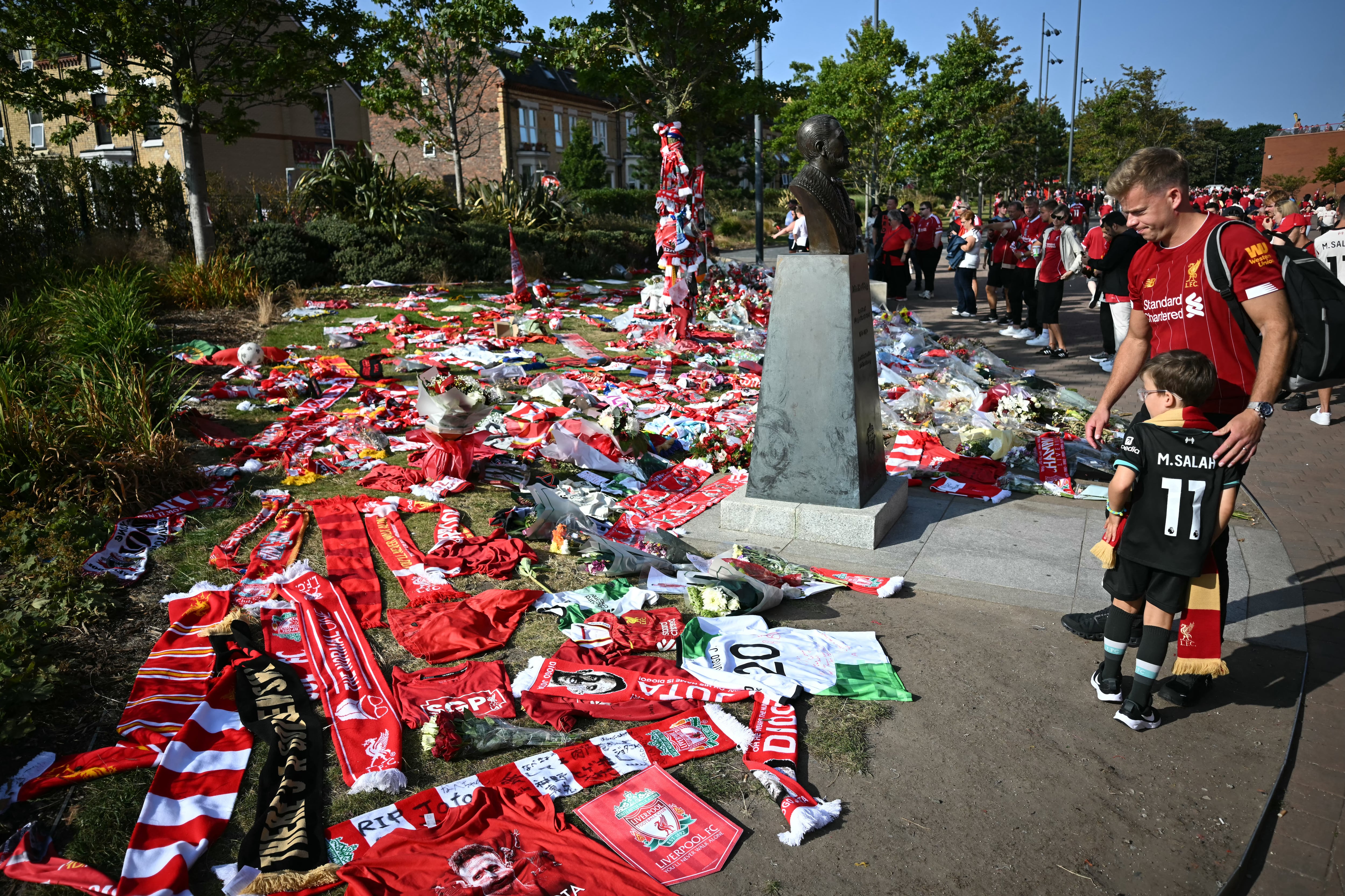 Liverpool 4 - Bournemouth 2, tributo a Diogo Jota