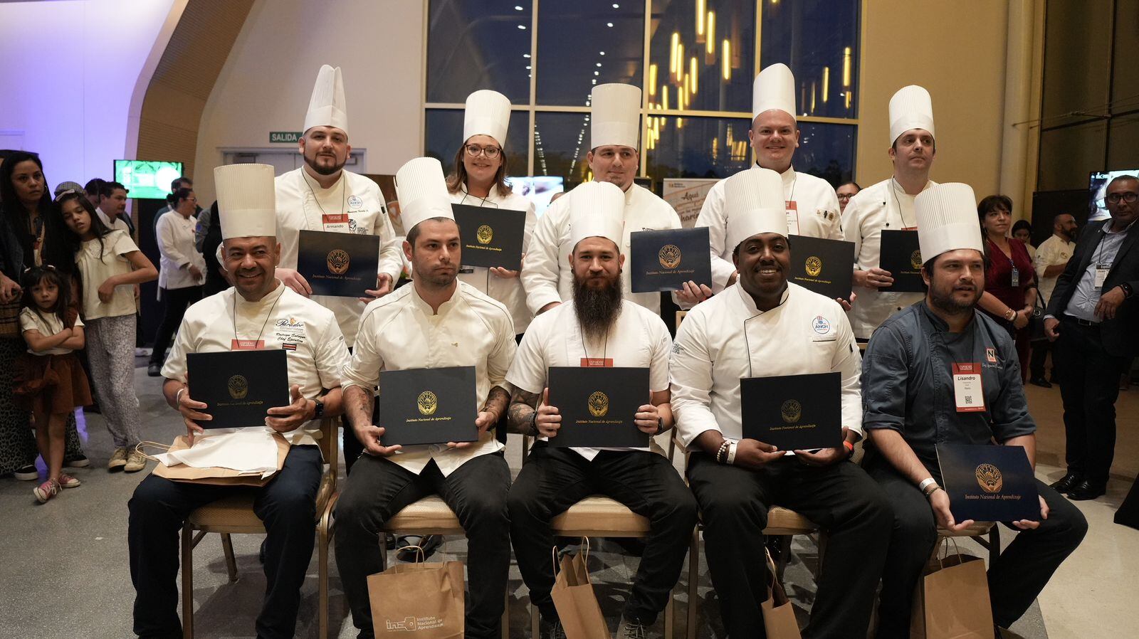 Tere Moreno, graduación en el INA