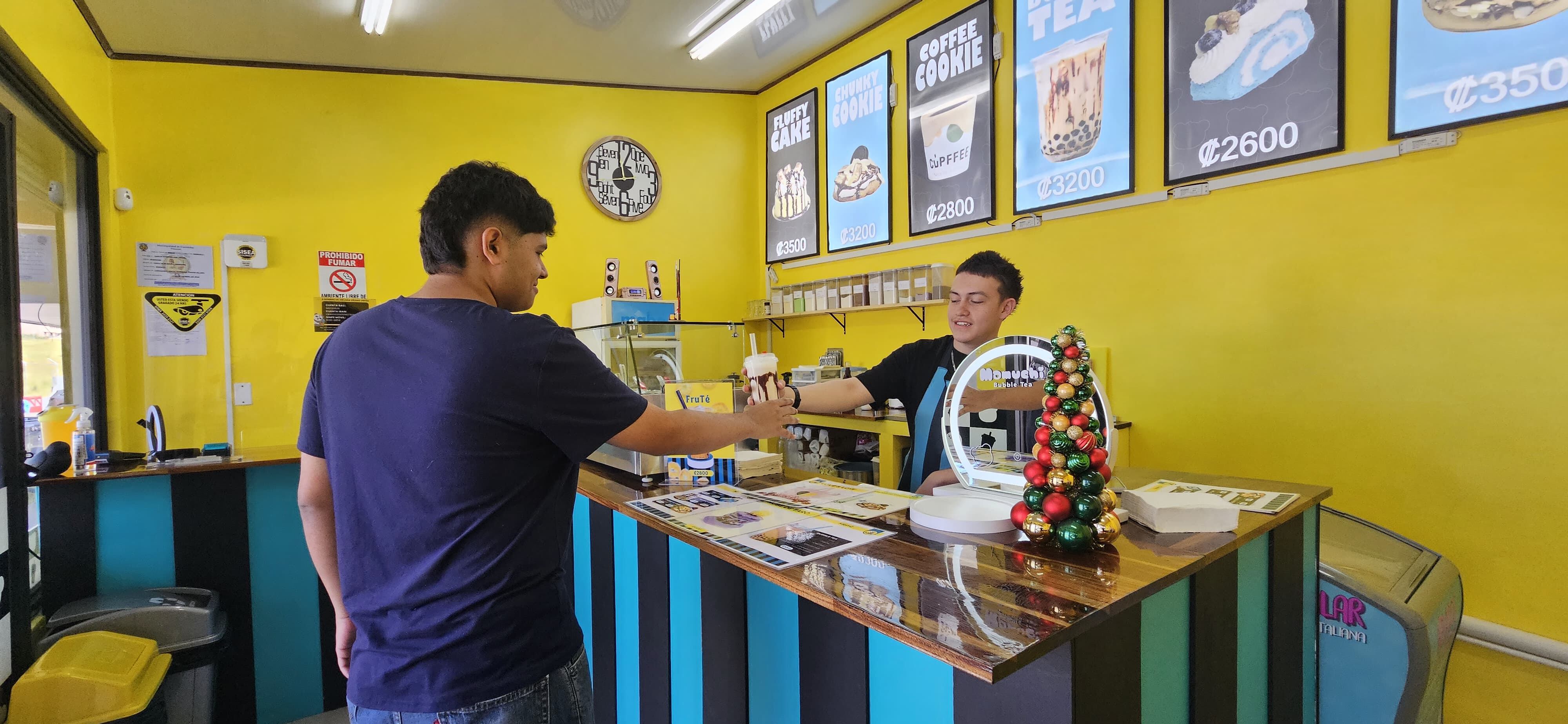 Mamuchi Buble tea. Curridabat, emprendedor