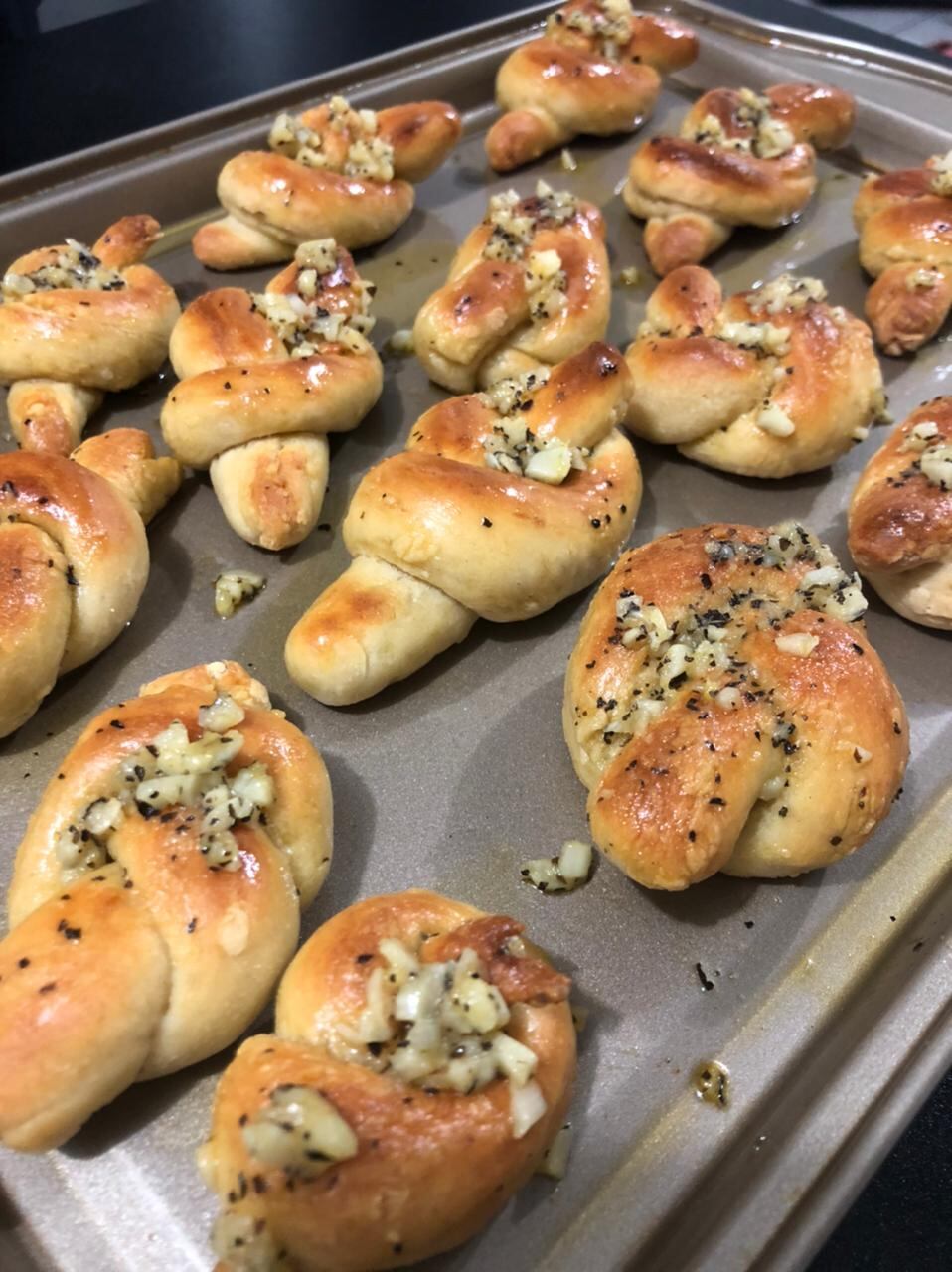 Monserrat Chacón Ramírez, en tiempos de pandemia, creó Carambola Repostería y le va muy bien.