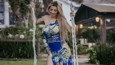 Candy Bermúdez se escotó sin miedo para lucir su nueva cirugía “Es un sueño hecho realidad”