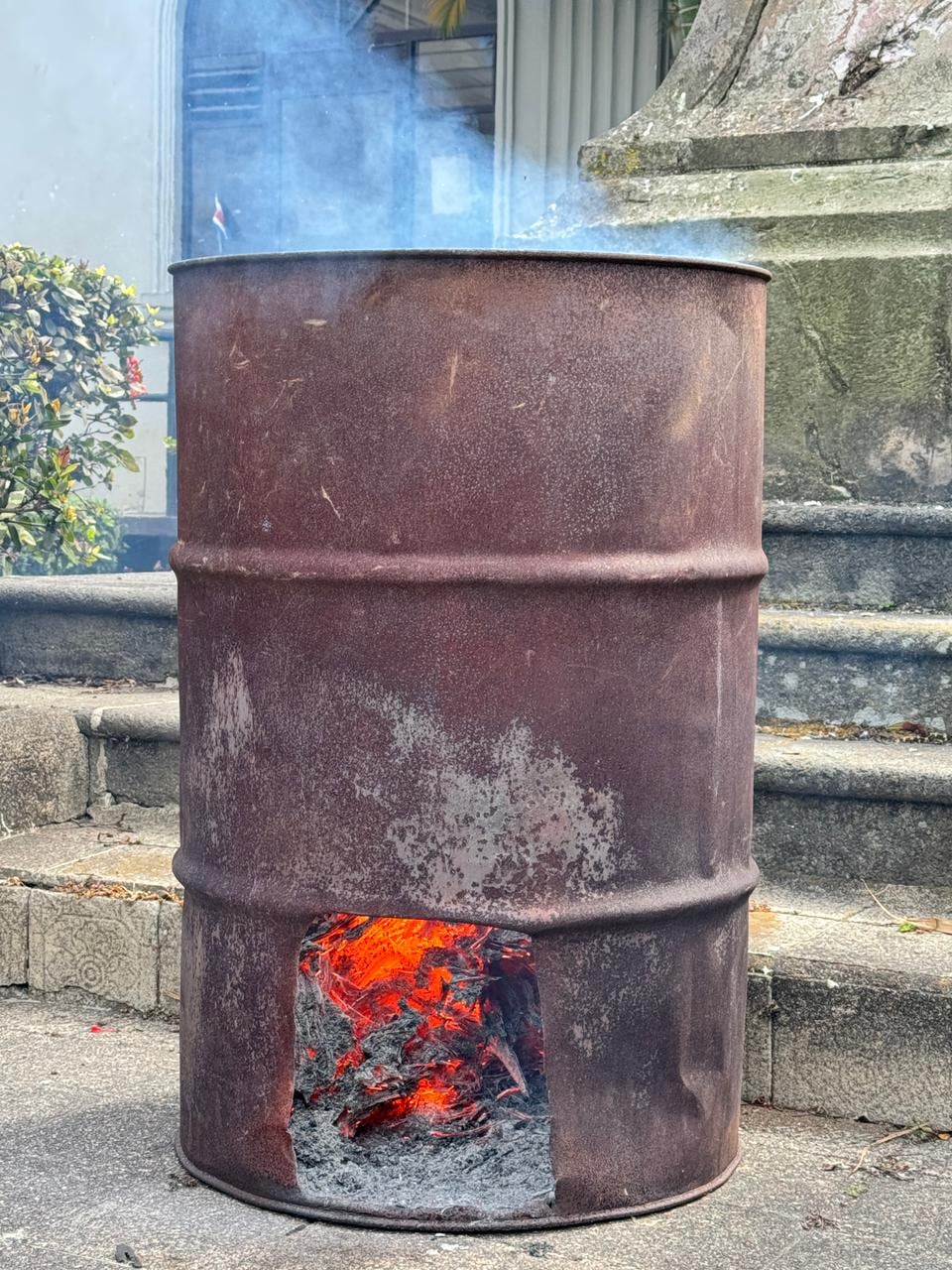 La Catedral Metropolitana ya hizo la ceniza para el Miércoles de Ceniza