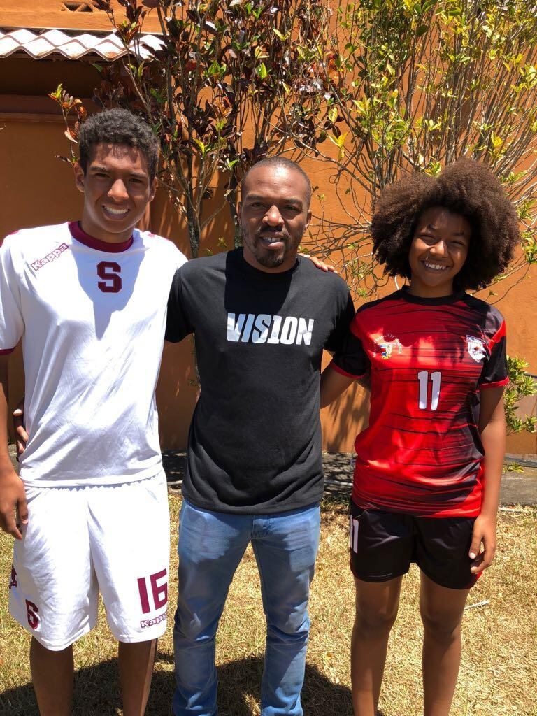 Jugadores de Saprissa siguen los pasos de sus papás. Cortesía.