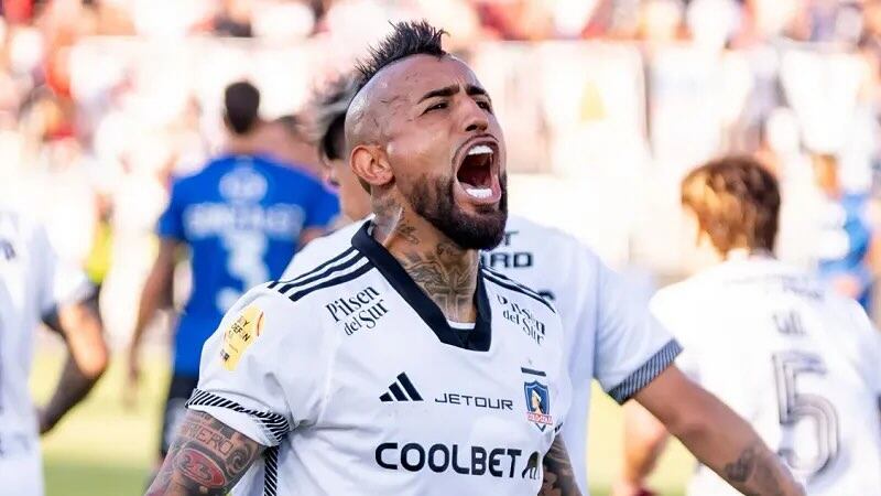 El volante Arturo Vidal deberá darle explicaciones a la justicia chilena por aparente agresión sexual. Instagram.