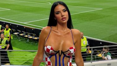 La novia del mundial no falla: Ivana Knoll la aficionada más famosa de los Mundiales volvió a robarse las miradas