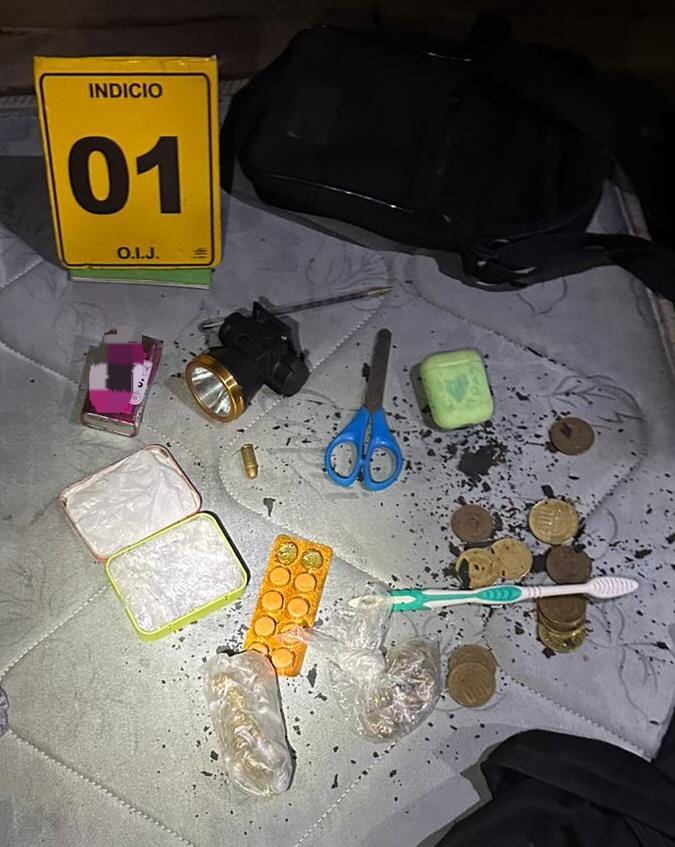 Un quinceañero es sospechoso de los delitos de ventas de drogas y robo agravado. Foto: OIJ