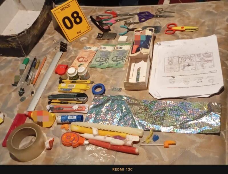 Un vendedor de lotería fue detenido como sospechoso de dar billetes falsos a sus clientes.