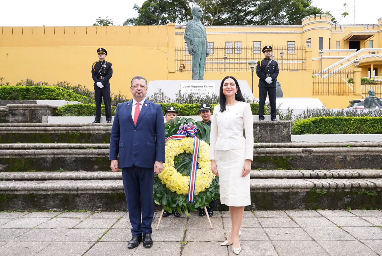 01/12/2024. Acto oficial de la conmemoración del 76 aniversario de la abolición del ejército. Museo Nacional, Costa Rica. Fotografía: Lilly Arce. En la fotografía: José Enrique Alfaro. Gonzalo Chanto Mendez. Carlos Alberto Ramírez Villalobos. Aurelia Cordero Cordero. José Asdrual Bonilla Madriz. Fernando Enrique Herrera Sánchez. Álvaro Méndez Varela.