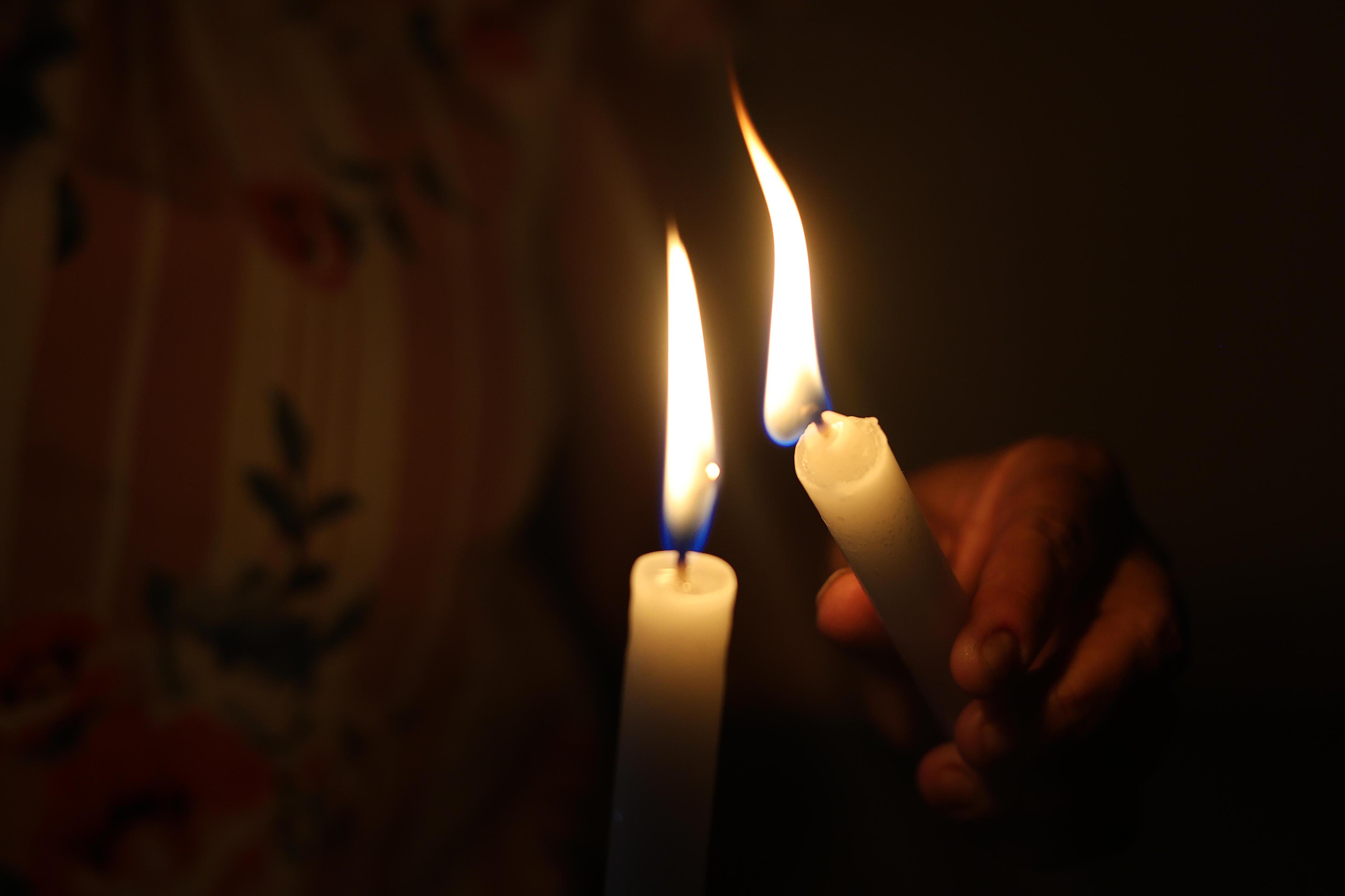 Candelas; Compañia Nacional de Fuerza y Luz; ortes de electricidad; Luz; Electricidad; Apagones; Racionamientos eléctricos; Compañia Nacional de Fuerza y Luz; CNFL; ICE