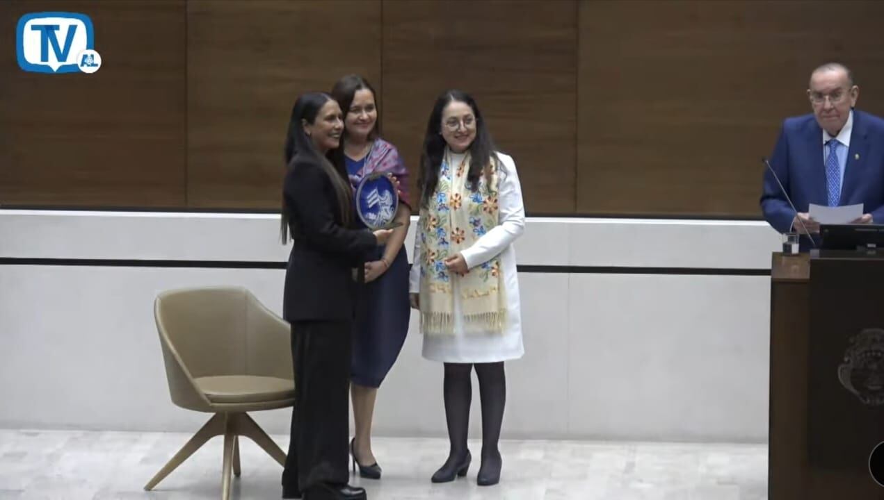 Ligia Madrigal recibió un reconocimiento en la Asamblea Legislativa