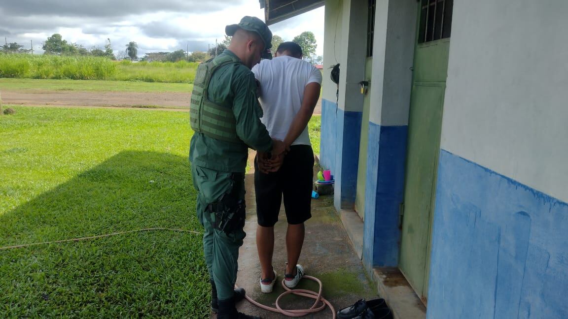 Un hombre fue detenido por violentar las medidas de protección de su expareja. Foto: MSP