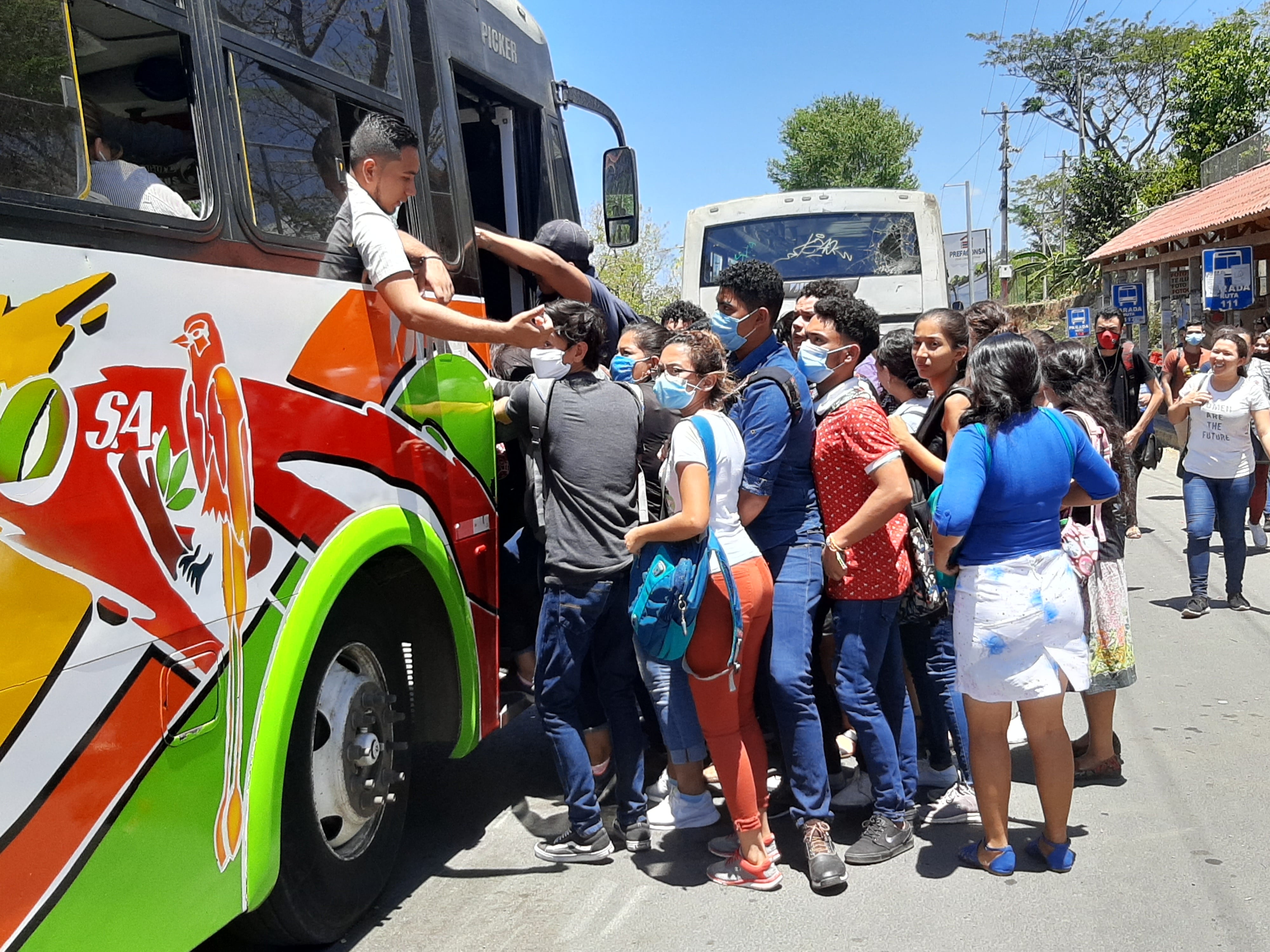 “Nicaragua es una bomba de tiempo de coronavirus tapado con neumonías”