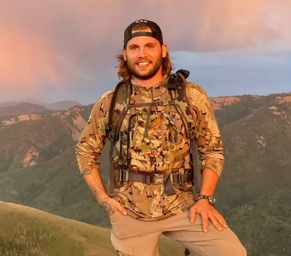 Jacob “Jake” Schmitt y Buddy