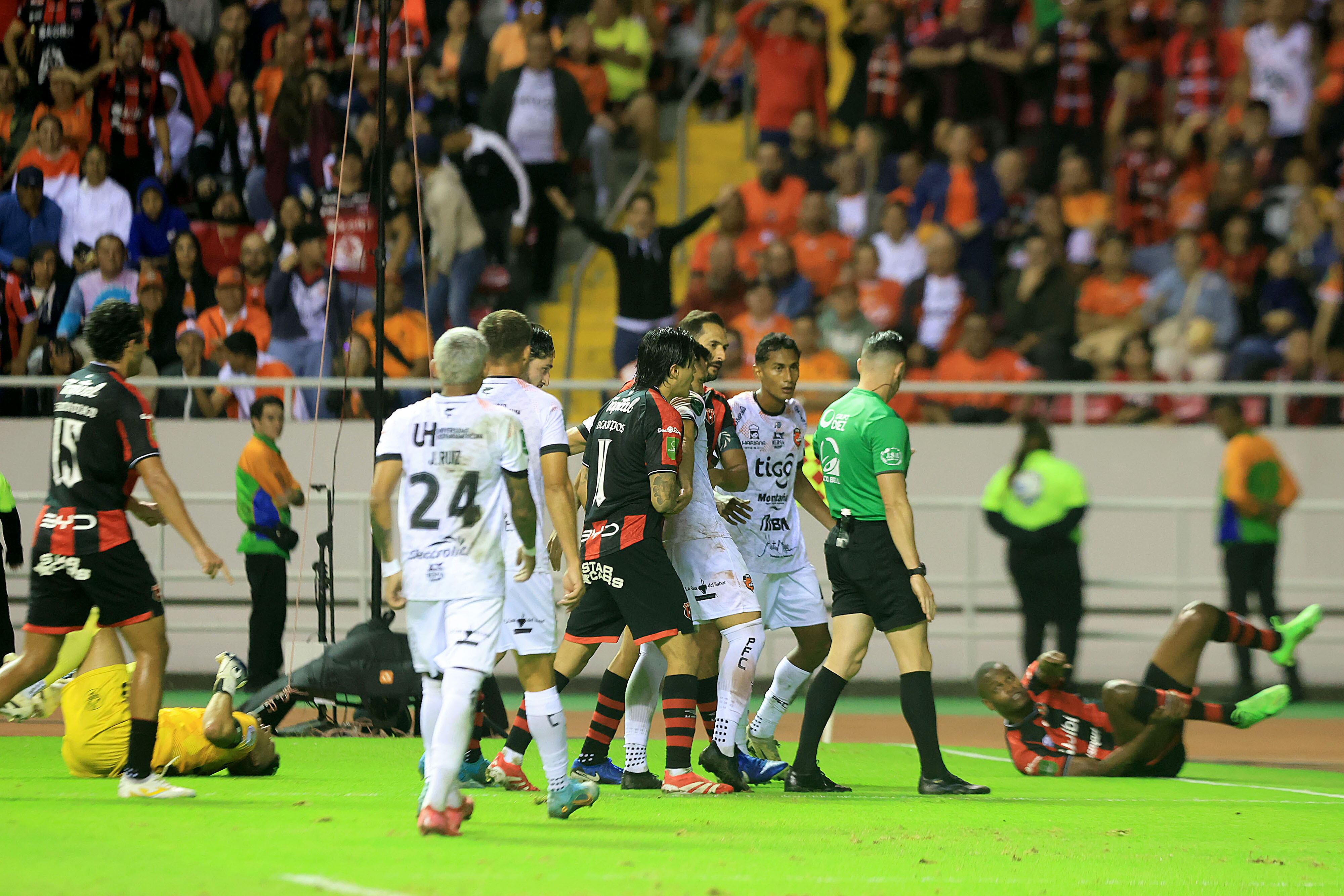 Alajuelense vs. Puntarenas F.C., Final del Torneo de Copa 2024-2025
