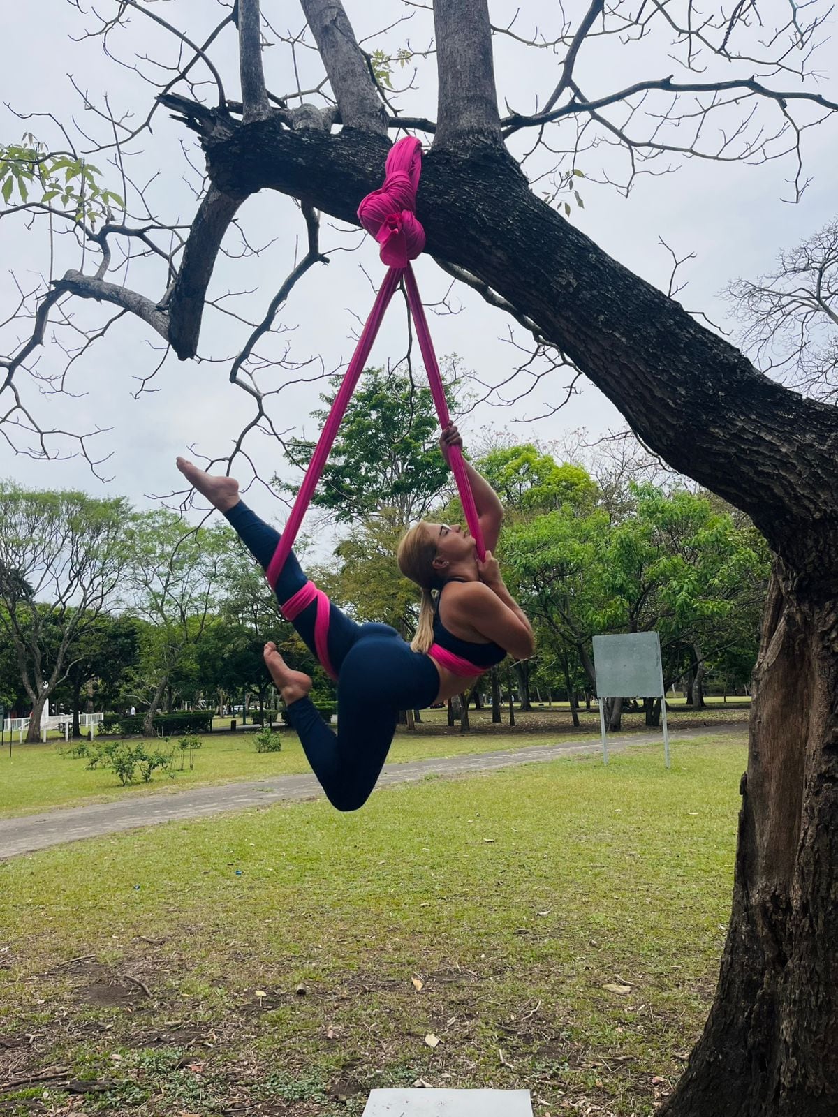 Génesis Castillo Mora ha sido parte del elenco de grandes espectáculos teatrales del país como El Cascanueces o El lago de los cisnes