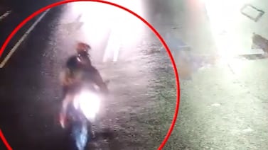 Revelan rastro que dejaron sospechosos tras homicidio de una mujer en barrio Cuba