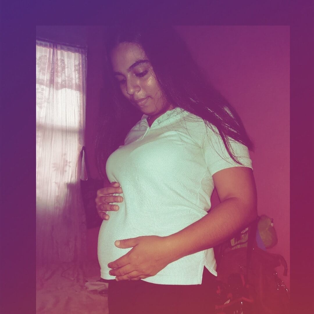 Funeral de Francis León Miranda, joven embarazada que fue asesinada por expareja en Liberia. Foto cortesía Mónica Traña.