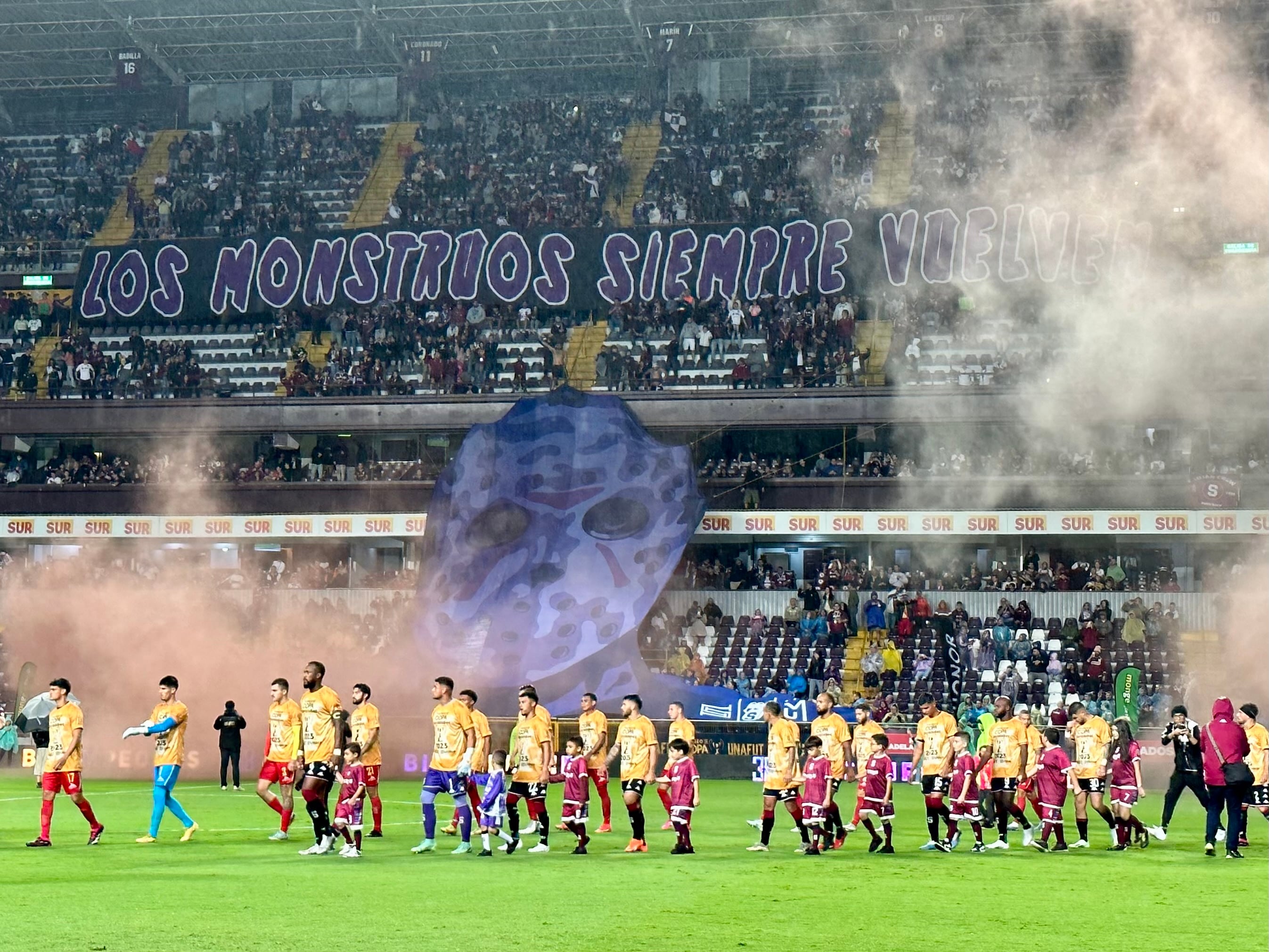 13/10/2023, San José, Estadio Ricardo Saprissa, semifinal del torneo de copa 2023 entre el Deportivo Saprissa y el Club Sport Herediano.