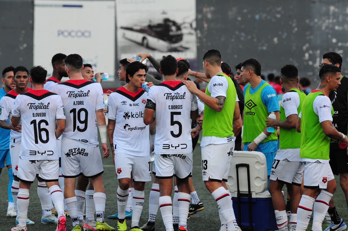 Alajuelense modificó así su formación para luchar por el boleto a la ...