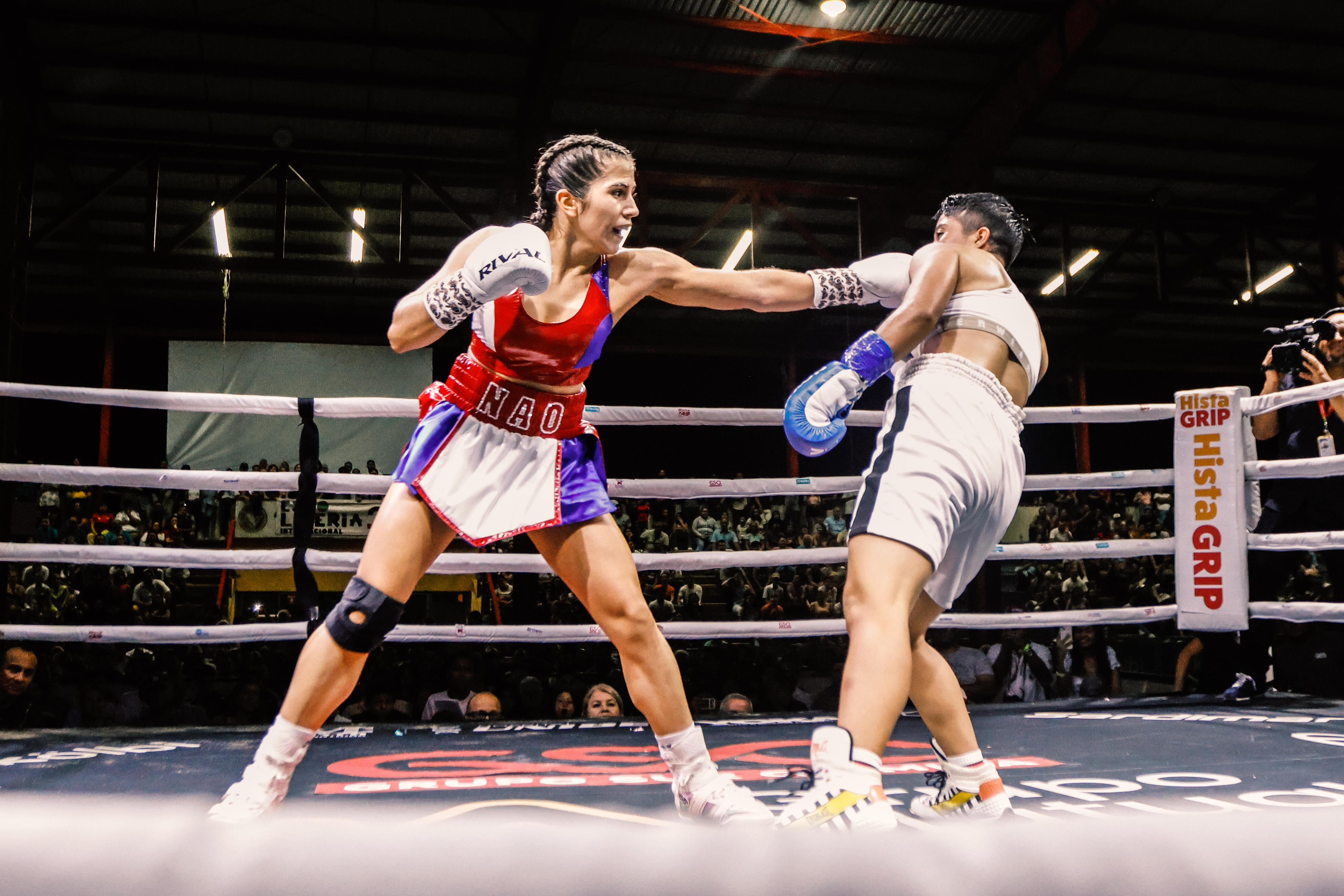 01/11/2024 Liberia. La boxeadora costarricense, Yokasta Valle enfrentó a la mexicana Elizabeth López por el título del Consejo Mundial de Boxeo (WBC por sus siglas en inglés), uno de los que nunca había ganado. Foto: Ronny Yax