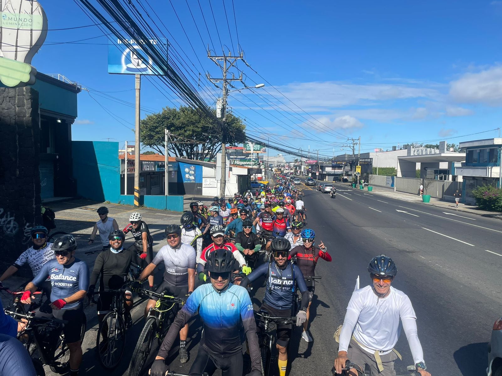 Con caravana conmemoran el sétimo aniversario de los cuatro ciclistas que murieron atropellados en Curridabat el 29 de enero del 2017. Foto: Cleteando y algo más para La Teja