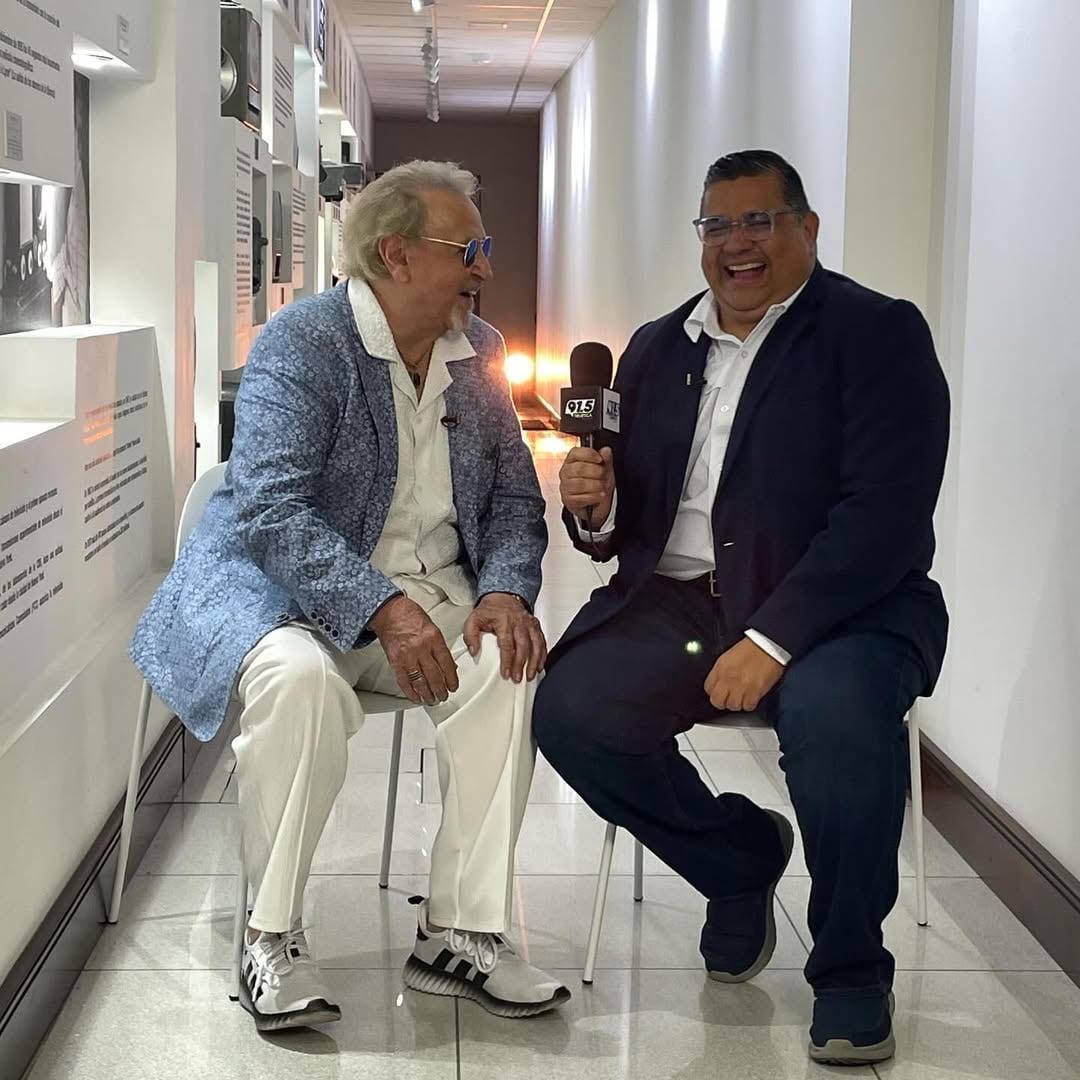 Un sueño que se le hizo realidad este viernes tiene a Cristian Sandoval muy feliz, a pesar de que TD Más convirtió el logro del periodista deportivo en chota nacional.