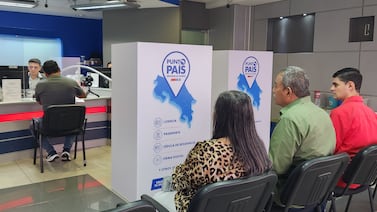 ¿No encuentra cita para renovar la licencia en el BCR? Esto pasa con los espacios