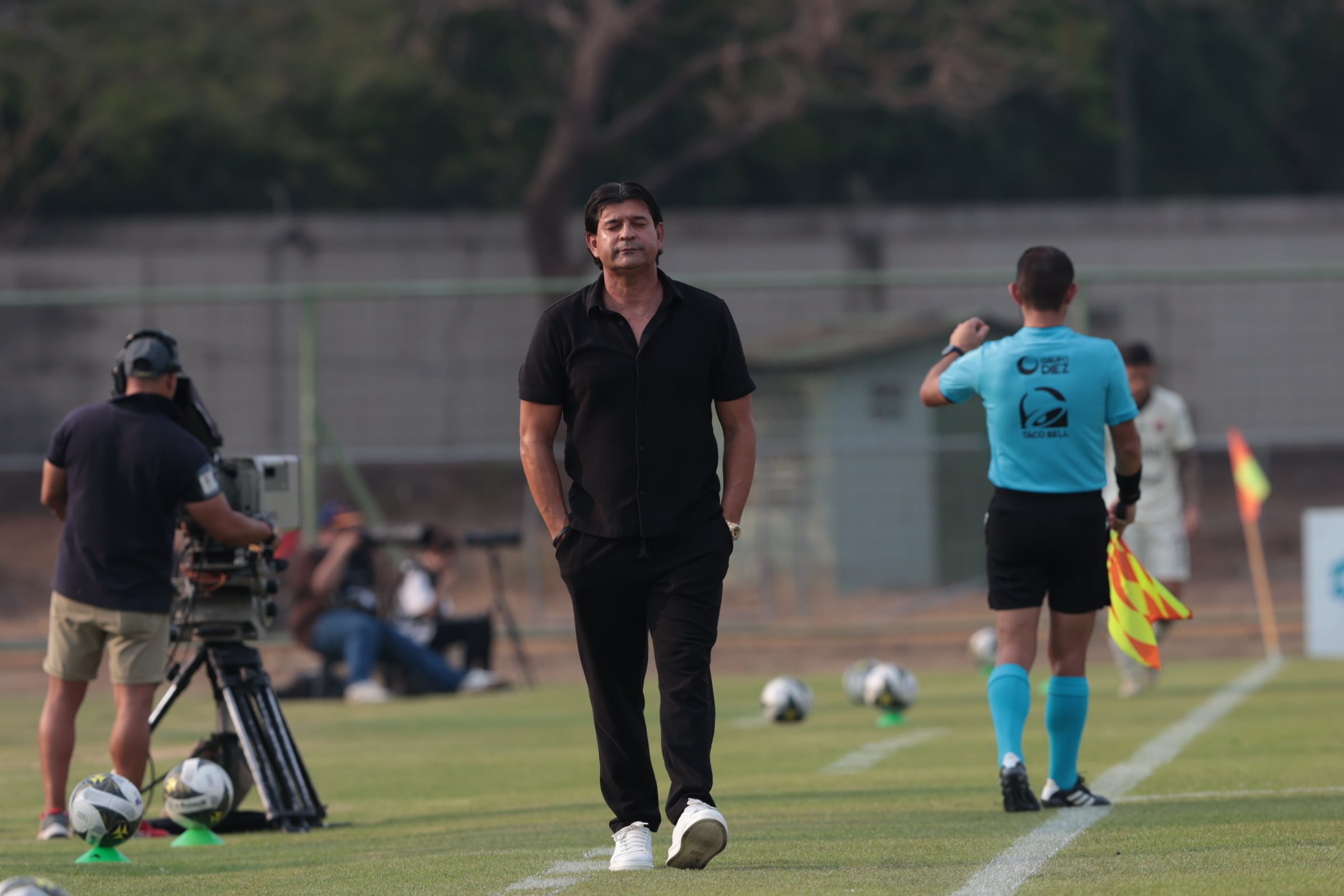 26/04/2026/ juego entre Municipal Liberia vs Liga Deportiva Alajuelense por la jornada 18 del torneo clausura en el estadio Edgardo Baltodano de Liberia / foto John Durán