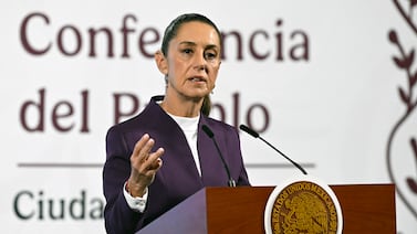 Presidenta de México, Claudia Sheinbaum, denuncia al hombre que la acosó en la calle
