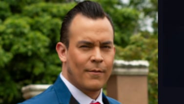OPINIÓN: El imitador Elvis tico se une al circo de candidatos presidenciales