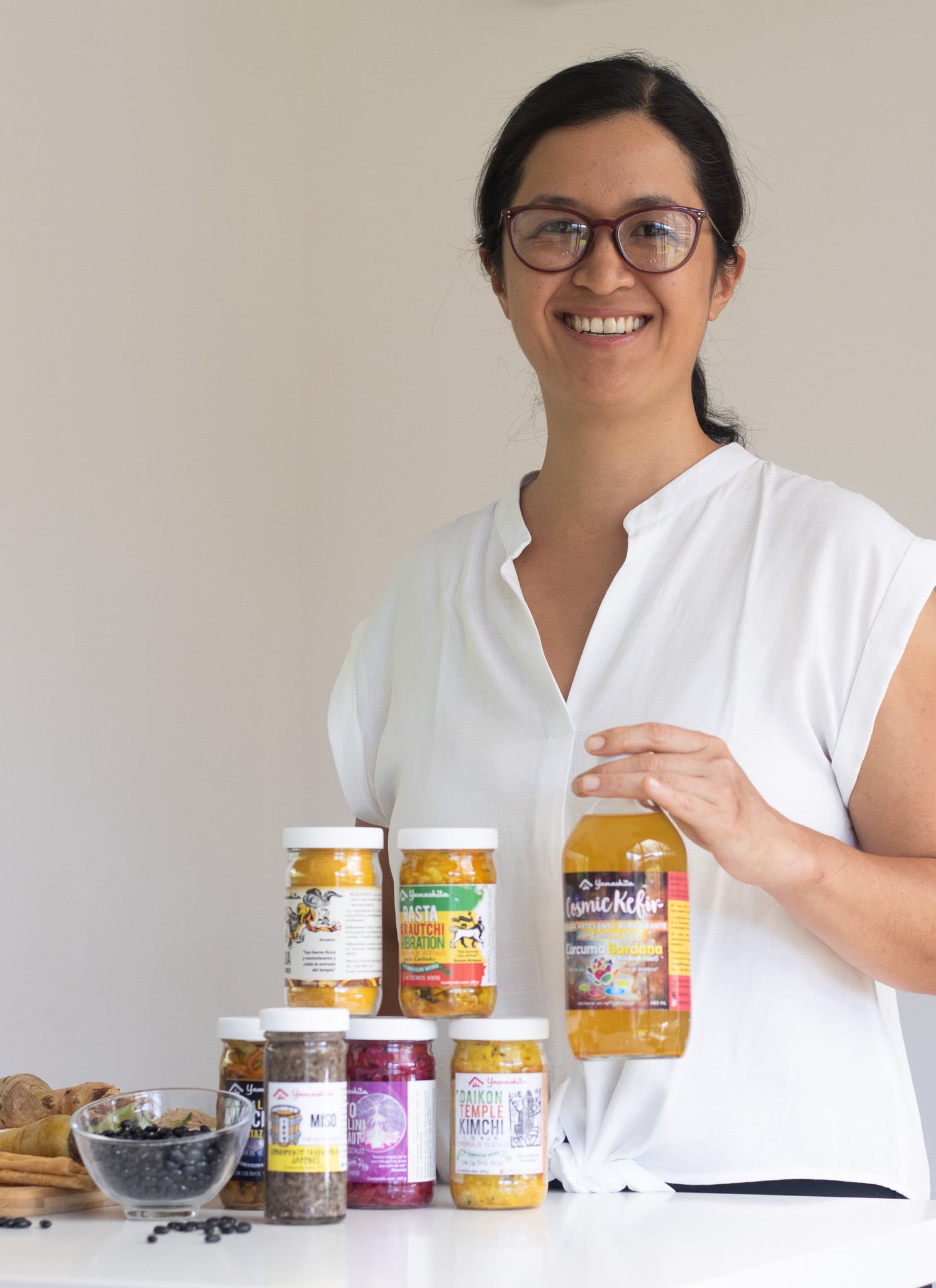 Yashiko Fallas creó un condimento japonés con productos de la dieta del tico y eso le hizo ganar un premio internacional.