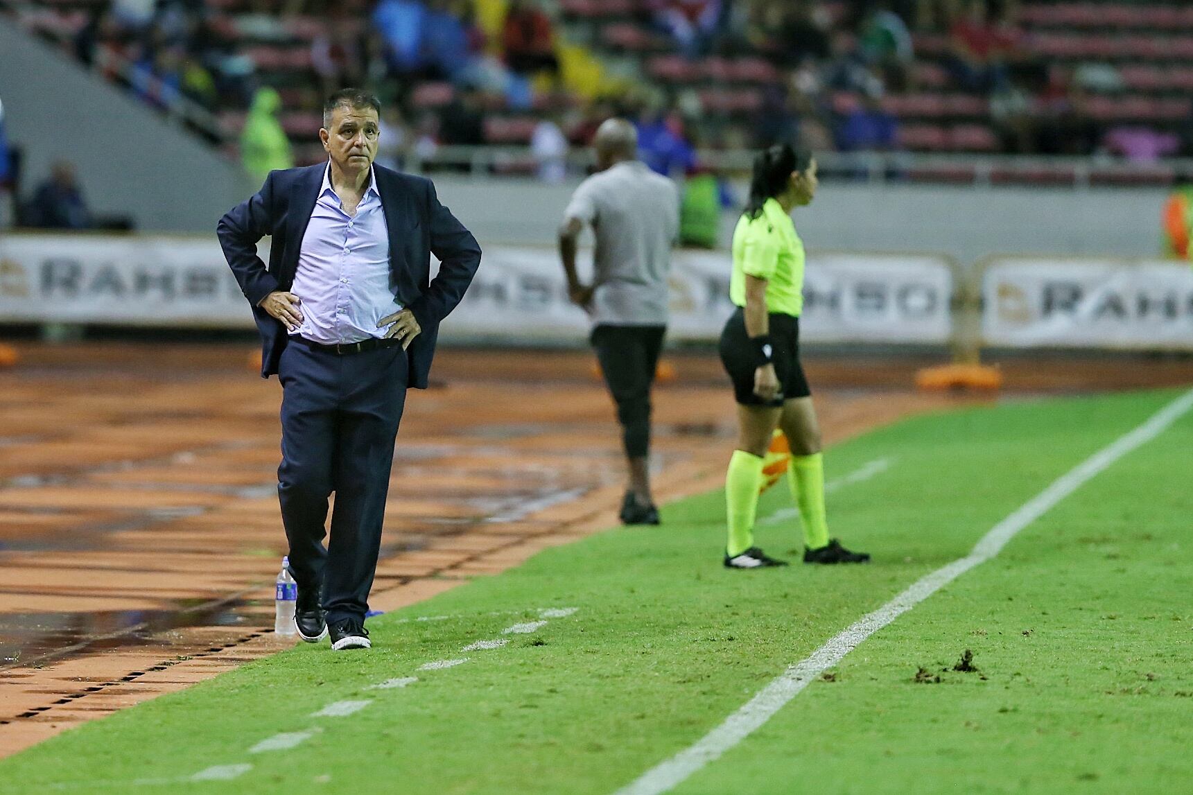 05/09/2024/  Juego entre la selección nacional de Costa Rica vs Guadalupe por la Nations League 2024 de CONCACAF en el estadio Nacional / Foto John Durán