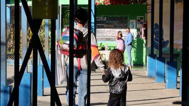 Curso lectivo 2024: ¿Es obligatorio el pago de la póliza estudiantil para los alumnos?