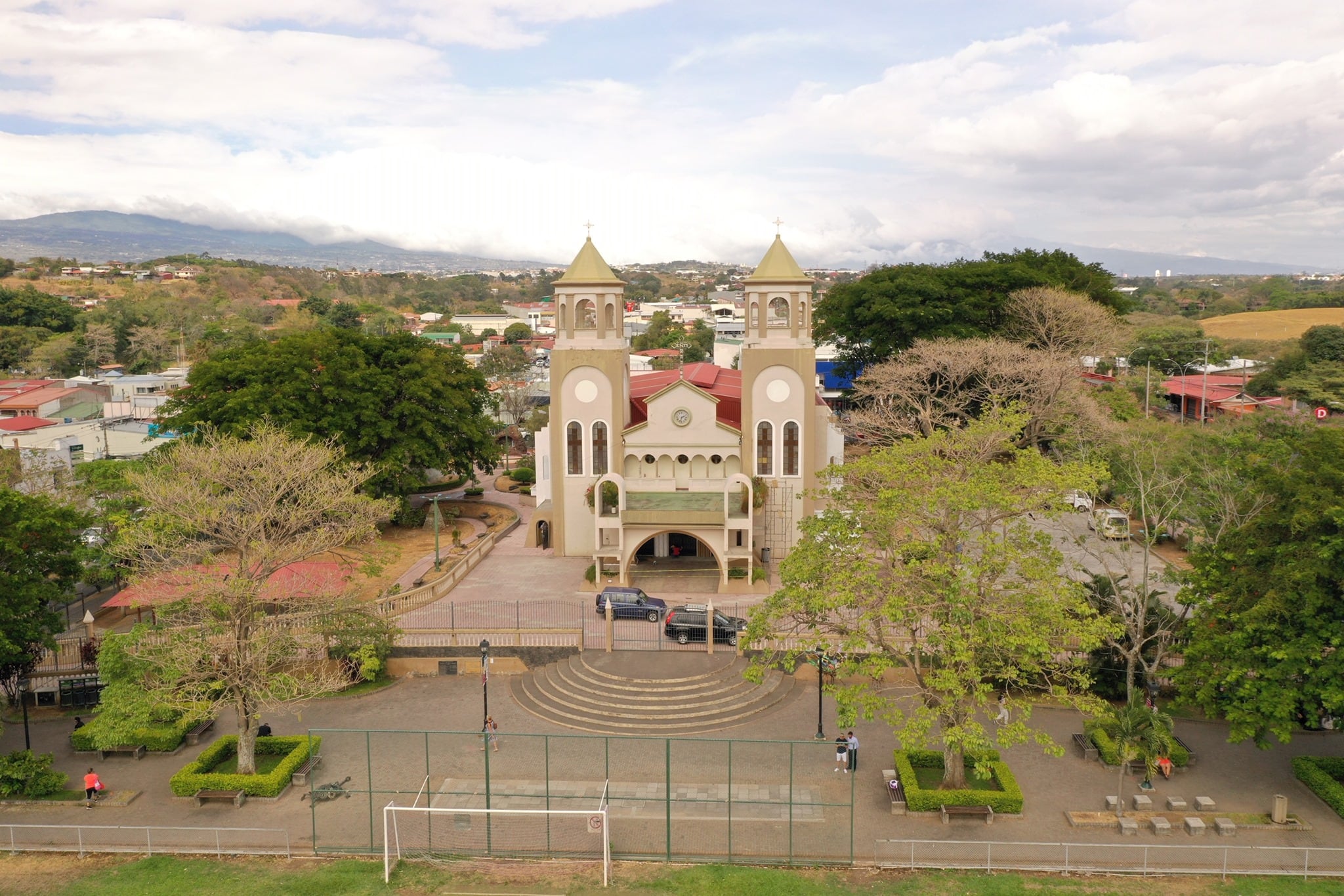 Una reciente investigación del Centro Internacional de Política Económica y Desarrollo Sostenible de la Universidad Nacional (CINPE-UNA), conocida este 25 de mayo, confirma que Belén es la ciudad más inteligente del país