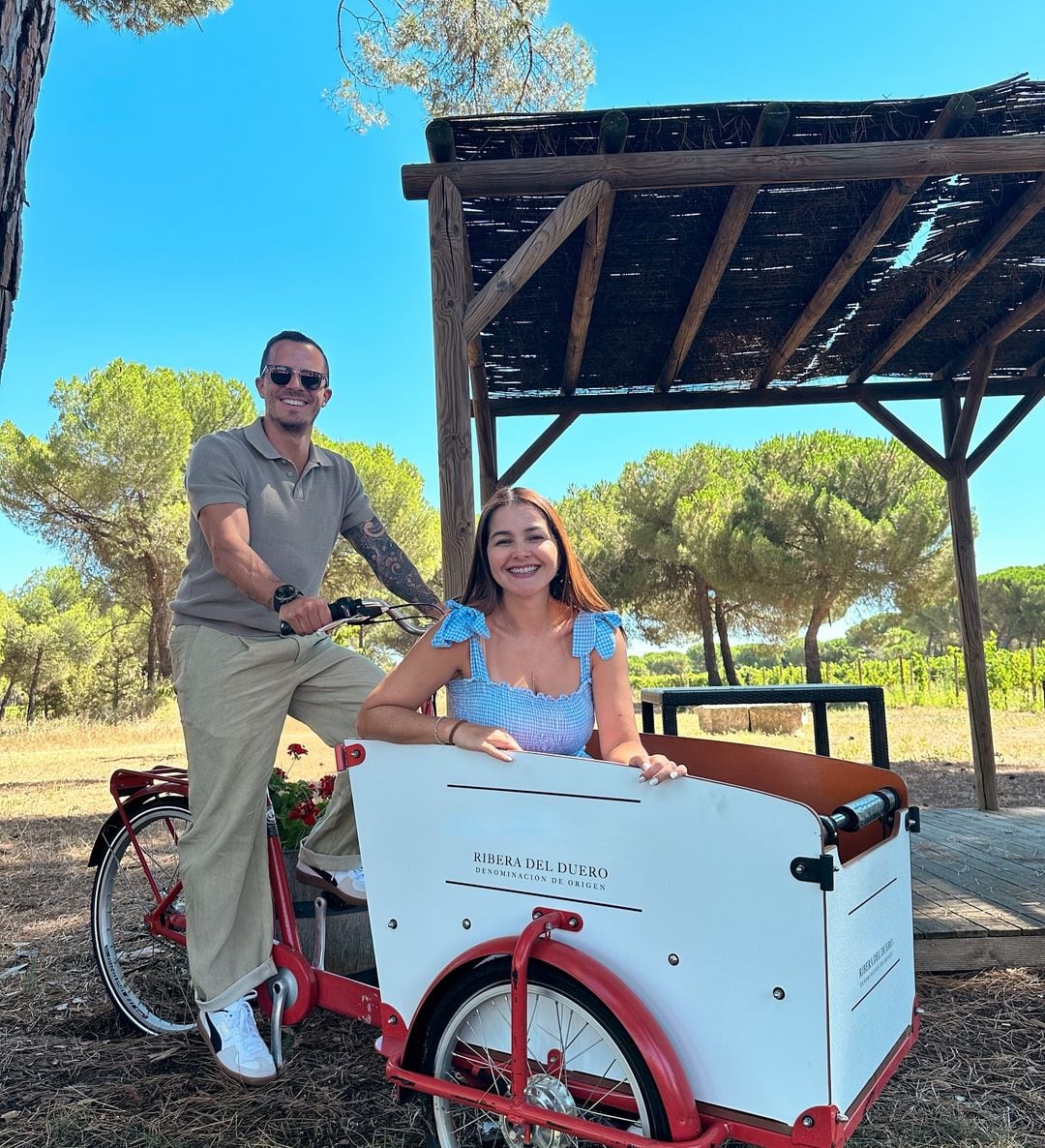 Shirley Álvarez y Daniel Vargas.