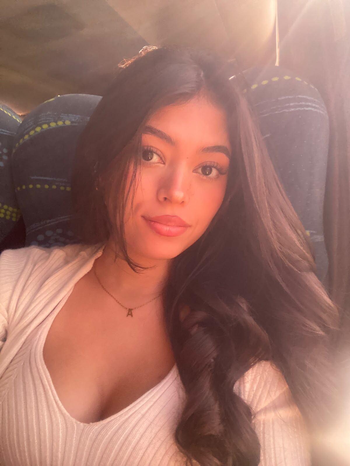 Karla Brenes Coronado, a sus 23 años, la estudiante de Psicología del Campus Omar Dengo obtuvo el mejor promedio de la licenciatura en Psicología, mejor promedio de grado, mejor promedio de la Facultad de Ciencias Sociales, y mejor promedio de todas las carreras de la UNA.